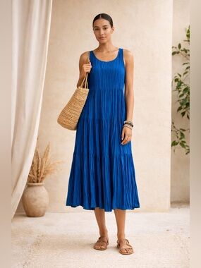 Eileen Fisher 100% Silk Crinkle Midi Dress XS Blue Sleeveless Minimalist